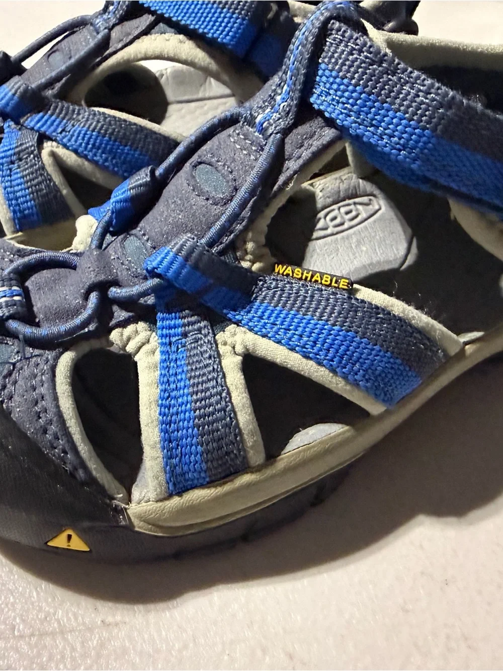 Keen Newport Sandals Kids Youth Size 1 Blue Water Sport Shoes Boys EUC